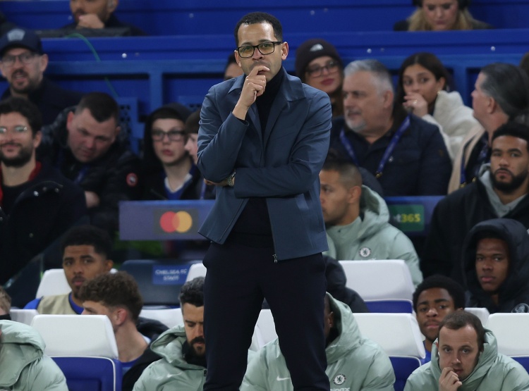 BBC：切尔西四连败前帅位评估计划曝光 无缘欧冠亦将留任至下季末