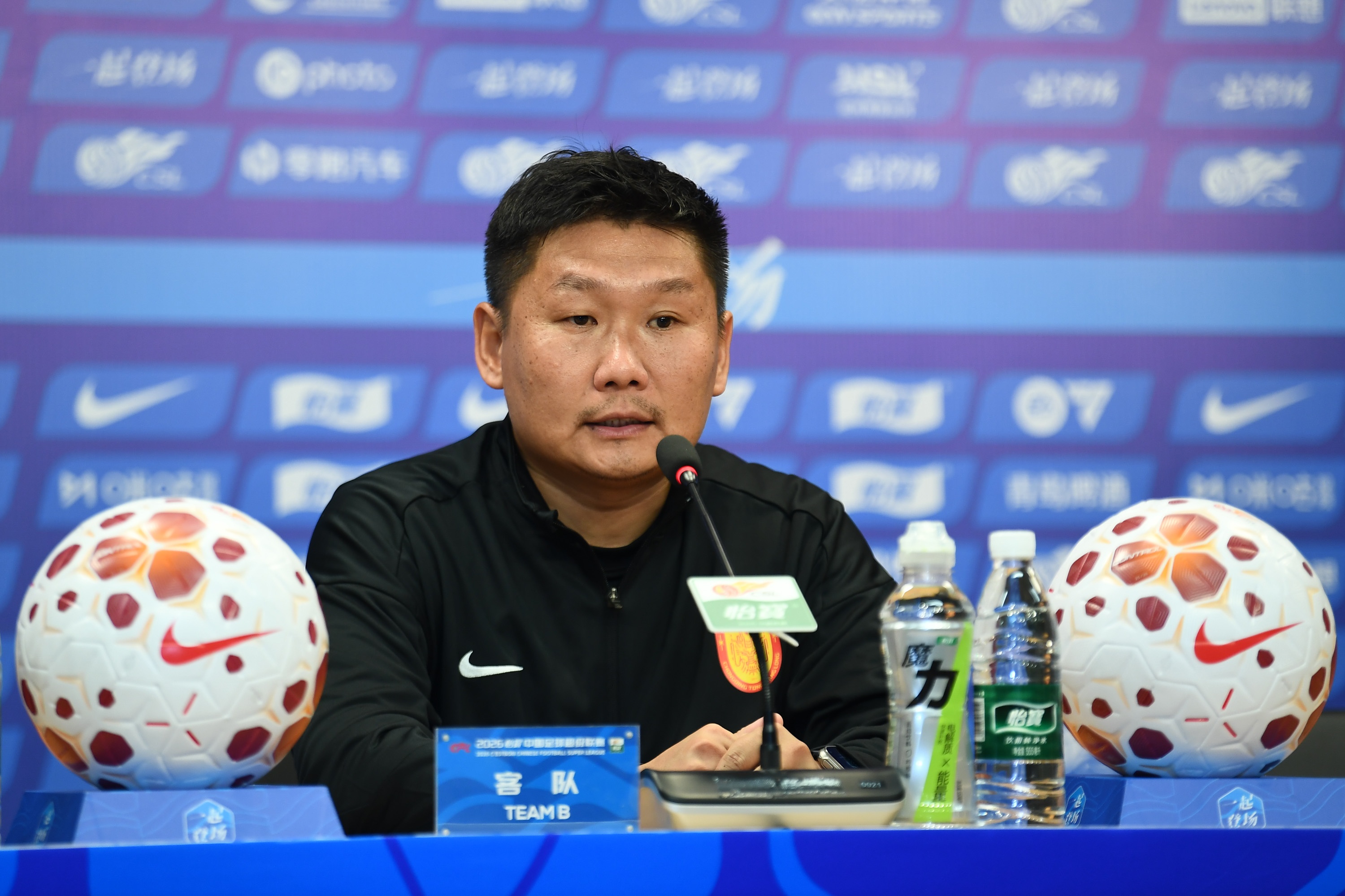 铜梁龙6轮失4球铸中超最硬防线 客战残阵海港目标抢分