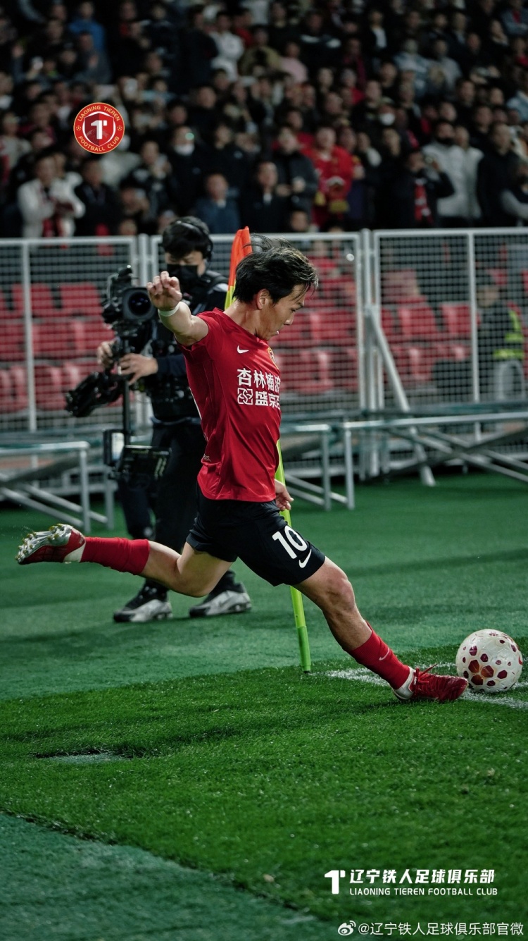 斯坦丘世界波绝杀 辽宁铁人主场憾负大连英博