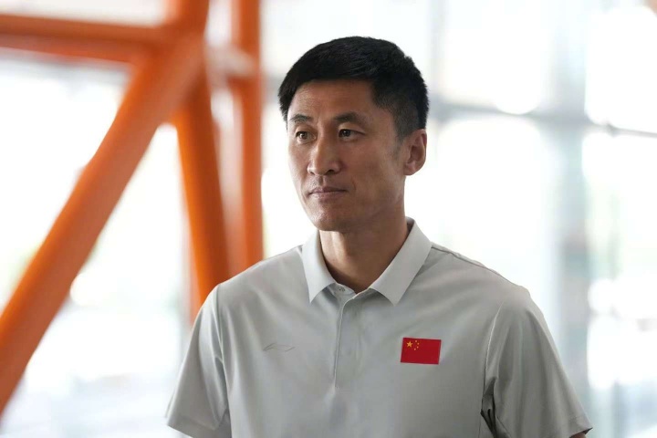 马宁傅明周飞飞赴迈阿密 中国裁判组启动世界杯10天冲刺
