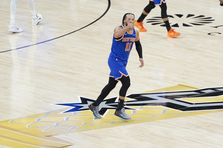 铁林：布伦森降薪成夺冠模板 若夺冠历史地位超欧文利拉德
